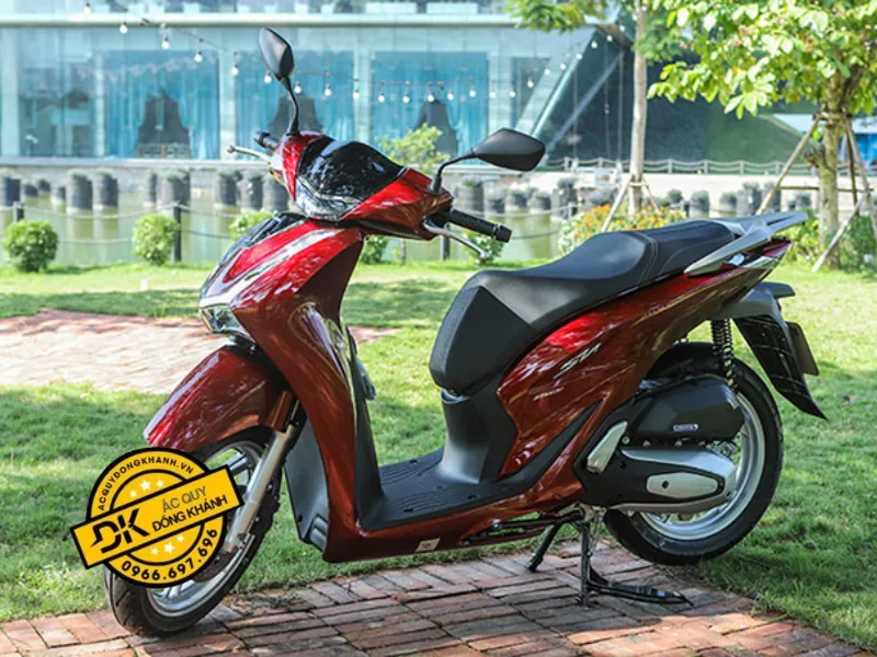 Ắc quy GS 30Ah được sử dụng cho xe Honda SH do độ bền cao và nguồn điện ổn định