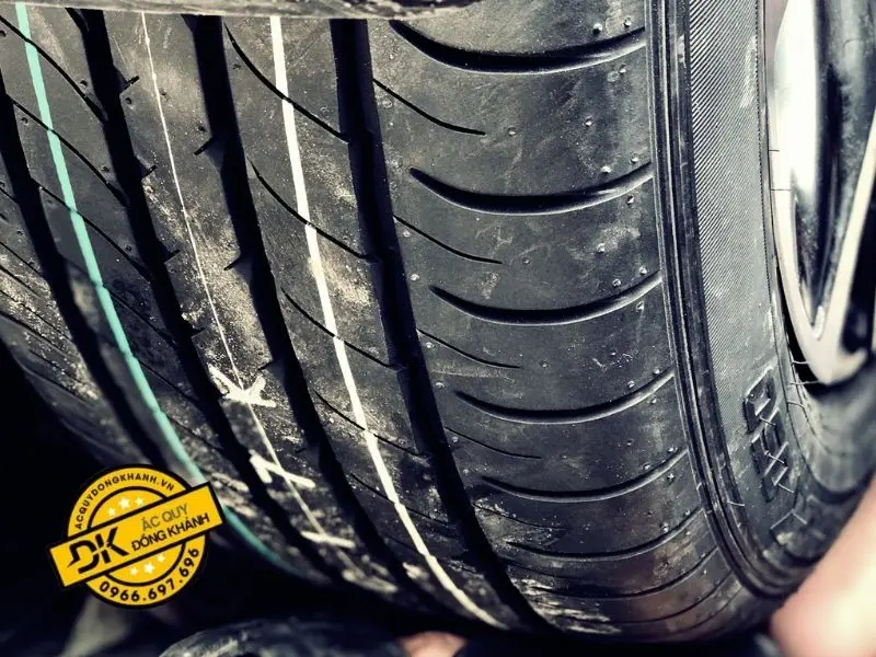 #1 Xe Lexus ES350 Độ Lốp 235/45R18 Của Hãng Michelin Gai Pilot Sport 5