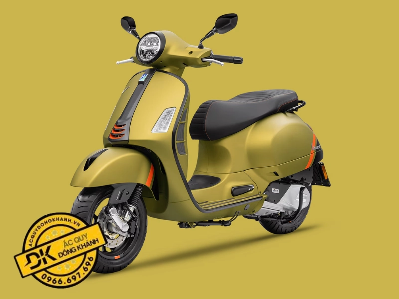 Vespa GTS phù hợp sử dụng ắc quy Atlas 12V 35Ah 