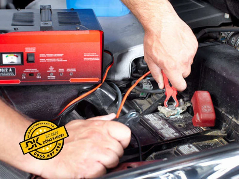 Hướng dẫn sạc bình ắc quy đúng cách