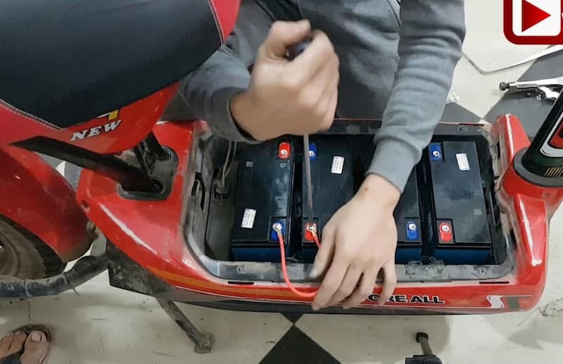 Lựa chọn ắc quy xe đạp điện thế nào phù hợp