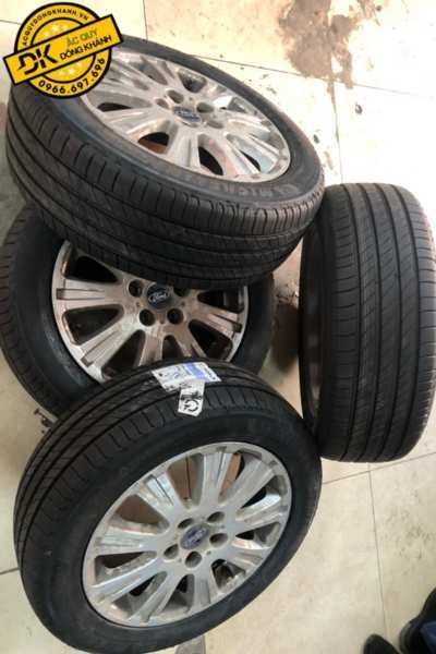 Lốp Michelin
